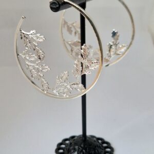 Silver hoop leaf earrings - Image 7