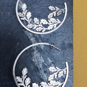 Silver hoop leaf earrings - Image 6
