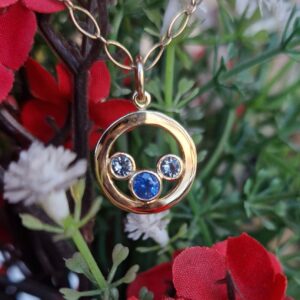 18ct gold and sapphire pendant - Image 2